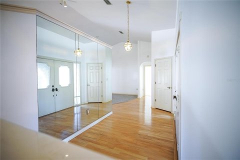 House in Ocala, Florida 4 bedrooms, 258.27 sq.m. № 1417528 - photo 8