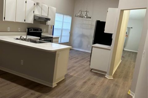 Casa en venta en Tampa, Florida, 3 dormitorios, 148.18 m2 № 2216098 - foto 14