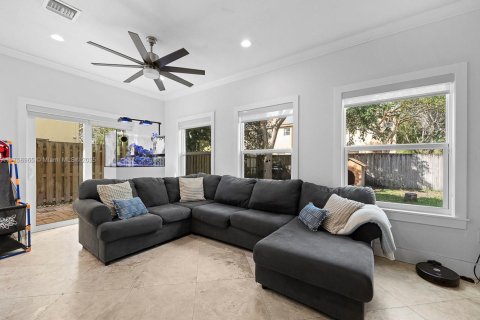 House in Homestead, Florida 3 bedrooms, 174.1 sq.m. № 1707091 - photo 11