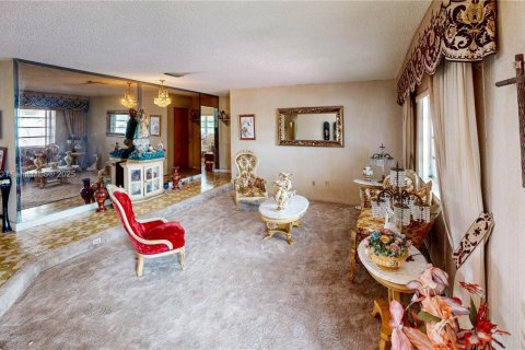 Casa en venta en Miami, Florida, 3 dormitorios, 176.24 m2 № 1844012 - foto 7