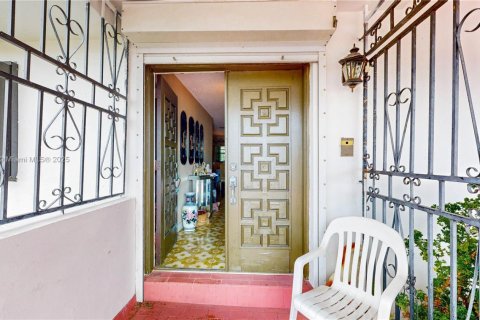 Casa en venta en Miami, Florida, 3 dormitorios, 176.24 m2 № 1844012 - foto 6