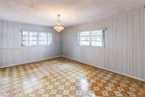 Casa en venta en Miami, Florida, 3 dormitorios, 176.24 m2 № 1844012 - foto 21