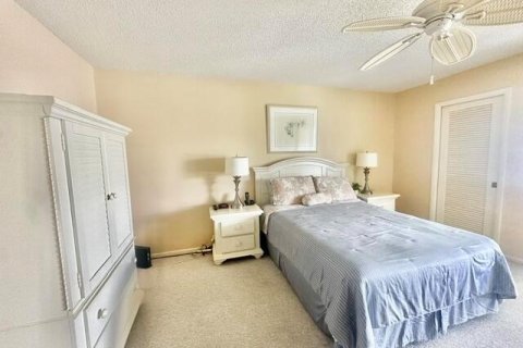 Copropriété à vendre à Boca Raton, Floride: 2 chambres, 95.88 m2 № 2245878 - photo 9
