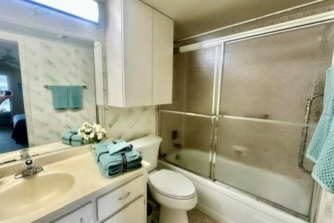 Copropriété à vendre à Boca Raton, Floride: 2 chambres, 95.88 m2 № 2245878 - photo 11