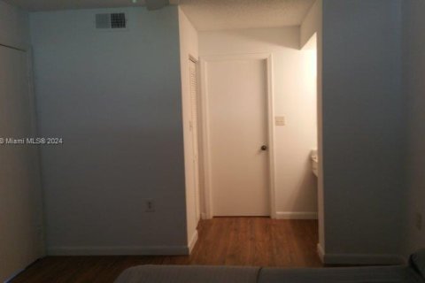 Copropriété à vendre à West Palm Beach, Floride: 3 chambres, 140.28 m2 № 1938469 - photo 2