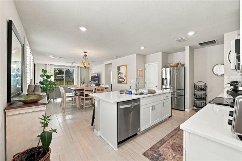 Casa en venta en Plant City, Florida, 4 dormitorios, 149.11 m2 № 2420199 - foto 6