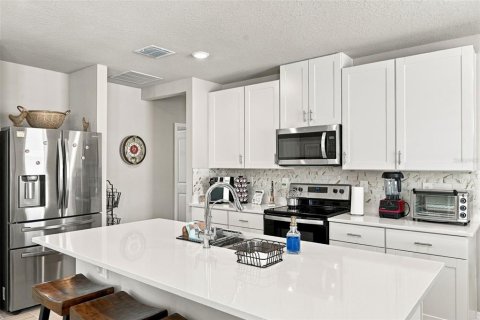 Casa en venta en Plant City, Florida, 4 dormitorios, 149.11 m2 № 2420199 - foto 9