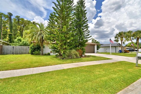 Villa ou maison à vendre à Tampa, Floride: 5 chambres, 204.38 m2 № 1873452 - photo 12