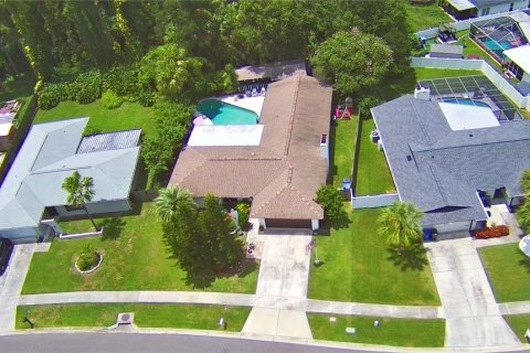 Villa ou maison à vendre à Tampa, Floride: 5 chambres, 204.38 m2 № 1873452 - photo 5