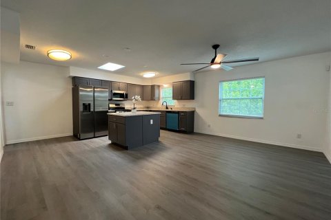 Купить виллу или дом в Дейтона-Бич, Флорида 9 комнат, 169.73м2, № 1822695 - фото 8