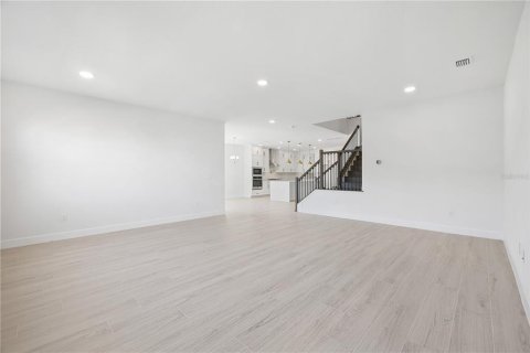 Casa en venta en Winter Garden, Florida, 4 dormitorios, 439.71 m2 № 2228456 - foto 27