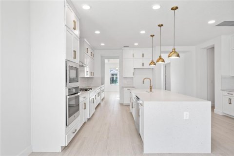Casa en venta en Winter Garden, Florida, 4 dormitorios, 439.71 m2 № 2228456 - foto 16