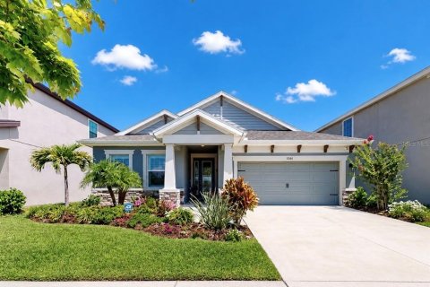 House in Apollo Beach, Florida 3 bedrooms, 198.81 sq.m. № 2115405