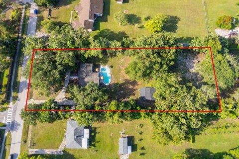 House in Orlando, Florida 3 bedrooms, 152.45 sq.m. № 1798094 - photo 20