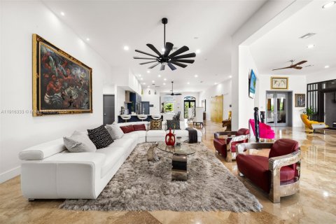 Villa ou maison à vendre à Southwest Ranches, Floride: 5 chambres, 433.2 m2 № 1974070 - photo 24