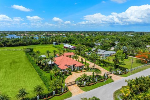 Villa ou maison à vendre à Southwest Ranches, Floride: 5 chambres, 433.2 m2 № 1974070 - photo 3