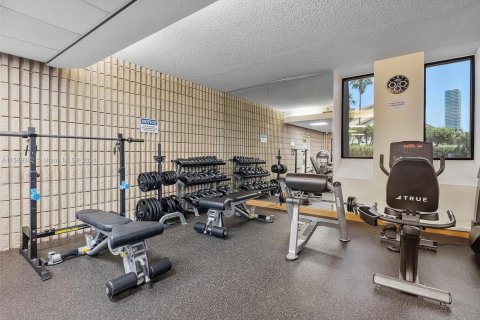 Condo in Aventura, Florida, 2 bedrooms  № 1693116 - photo 26