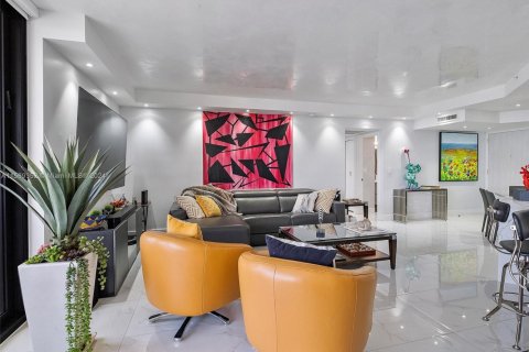 Condo in Aventura, Florida, 2 bedrooms  № 1693116 - photo 6