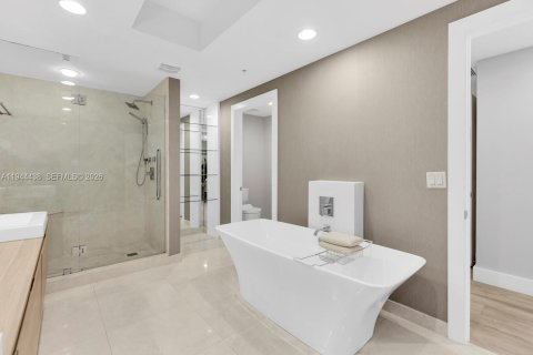 Купить кондоминиум в Норт-Майами-Бич, Флорида 3 спальни, 200.48м2, № 2001042 - фото 24