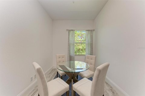 Touwnhouse à louer à Lakewood Ranch, Floride: 3 chambres, 238.02 m2 № 2415284 - photo 19
