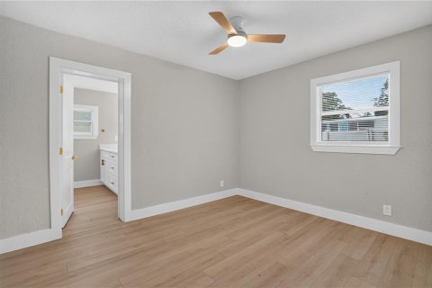Casa en venta en Pinellas Park, Florida, 3 dormitorios, 93.92 m2 № 2226206 - foto 6