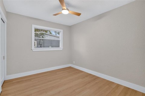 Casa en venta en Pinellas Park, Florida, 3 dormitorios, 93.92 m2 № 2226206 - foto 14