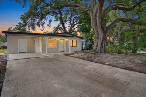 Casa en venta en Pinellas Park, Florida, 3 dormitorios, 93.92 m2 № 2226206 - foto 3
