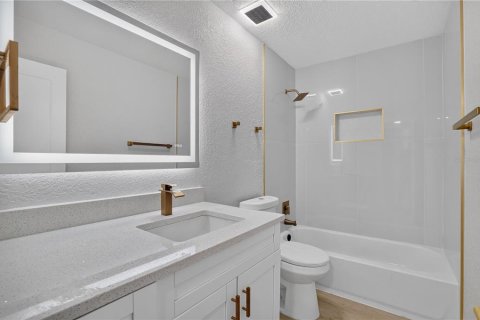 Casa en venta en Pinellas Park, Florida, 3 dormitorios, 93.92 m2 № 2226206 - foto 16