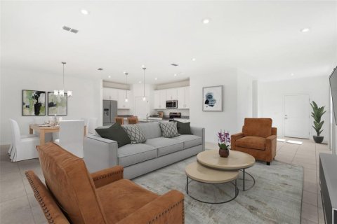 Casa en venta en Lake Hamilton, Florida, 4 dormitorios, 214.88 m2 № 1917216 - foto 2