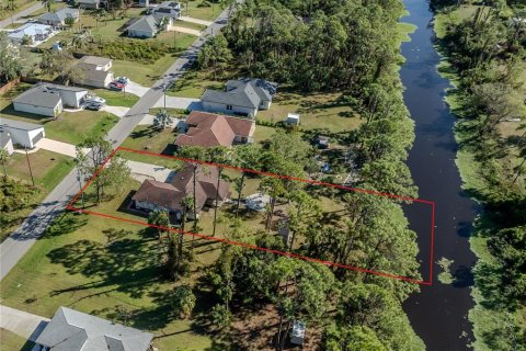 Villa ou maison à vendre à North Port, Floride: 3 chambres, 128.02 m2 № 1568477 - photo 3