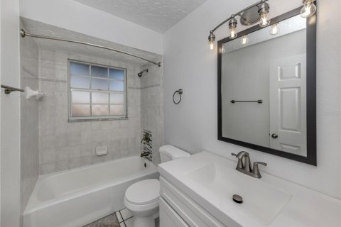 Villa ou maison à vendre à North Port, Floride: 3 chambres, 128.02 m2 № 1568477 - photo 21
