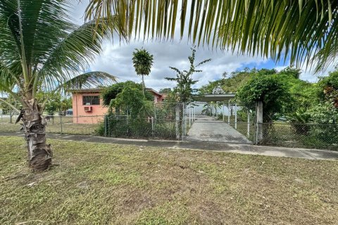 House in Opa-locka, Florida 4 bedrooms, 127.46 sq.m. № 1952497 - photo 26
