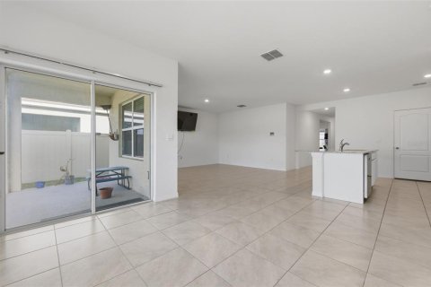 Villa ou maison à vendre à Zellwood, Floride: 3 chambres, 155.33 m2 № 2128137 - photo 11