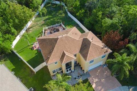 Casa en venta en Kissimmee, Florida, 6 dormitorios, 246.93 m2 № 2093144 - foto 26