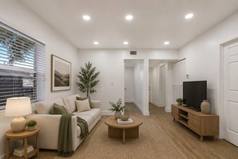 Casa en venta en Opa-locka, Florida, 4 dormitorios, 75.25 m2 № 2153638 - foto 9