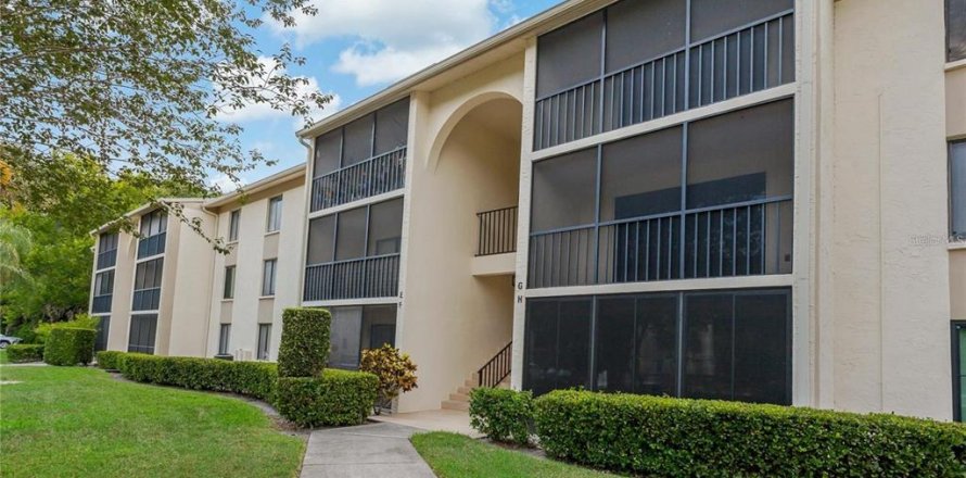 Condo in Tarpon Springs, Florida, 2 bedrooms № 2371400