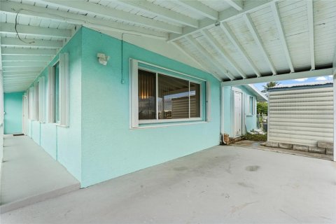 Villa ou maison à vendre à Port Charlotte, Floride: 3 chambres, 140.47 m2 № 2196538 - photo 23