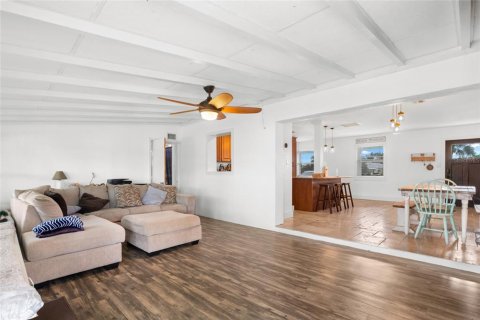 Villa ou maison à vendre à Port Charlotte, Floride: 3 chambres, 140.47 m2 № 2196538 - photo 5