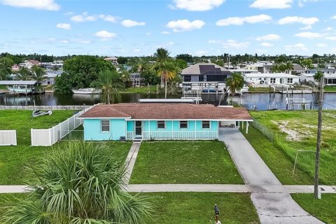 Villa ou maison à vendre à Port Charlotte, Floride: 3 chambres, 140.47 m2 № 2196538 - photo 28