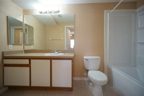 Condo in Riverview, Florida, 3 bedrooms  № 1909992 - photo 9