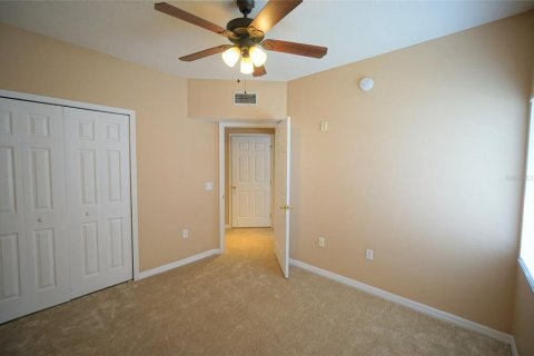 Condo in Riverview, Florida, 3 bedrooms  № 1909992 - photo 12
