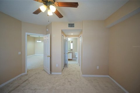 Condo in Riverview, Florida, 3 bedrooms  № 1909992 - photo 8