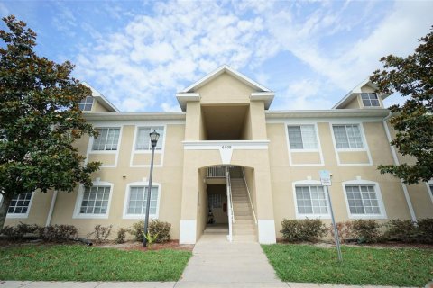 Condo in Riverview, Florida, 3 bedrooms  № 1909992 - photo 1