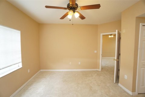 Condo in Riverview, Florida, 3 bedrooms  № 1909992 - photo 11