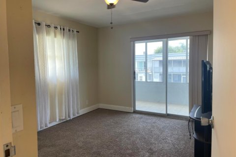 Condominio en alquiler en Delray Beach, Florida, 2 dormitorios, 81.75 m2 № 2270960 - foto 9