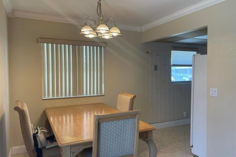 Condominio en alquiler en Delray Beach, Florida, 2 dormitorios, 81.75 m2 № 2270960 - foto 2