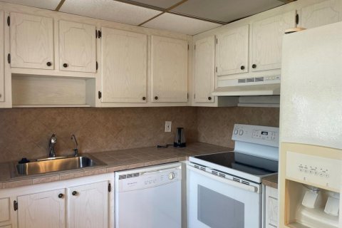 Condominio en alquiler en Delray Beach, Florida, 2 dormitorios, 81.75 m2 № 2270960 - foto 4