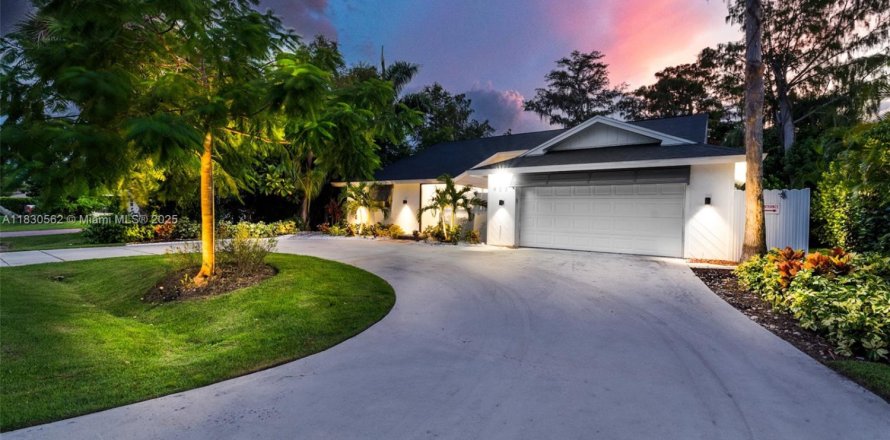 Casa en Naples, Florida 4 dormitorios № 1806167