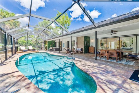 Casa en venta en Naples, Florida, 4 dormitorios № 1806167 - foto 27