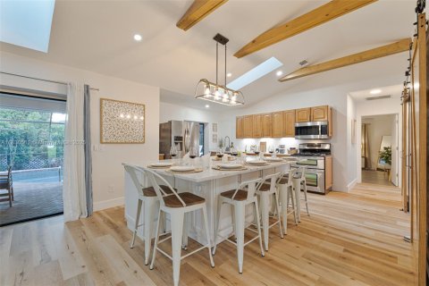 Casa en venta en Naples, Florida, 4 dormitorios № 1806167 - foto 9